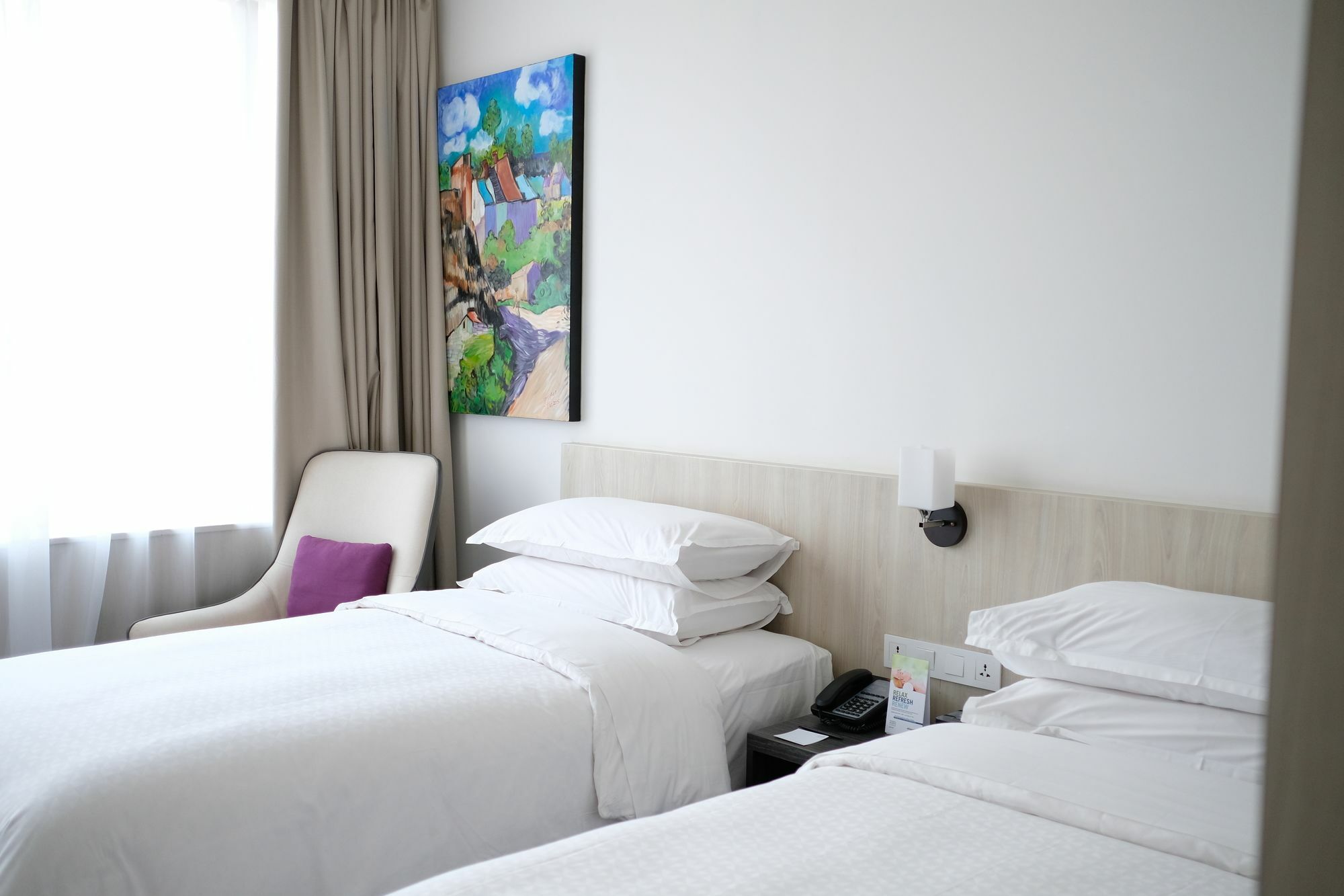 Four Points By Sheraton Jakarta Thamrin Экстерьер фото